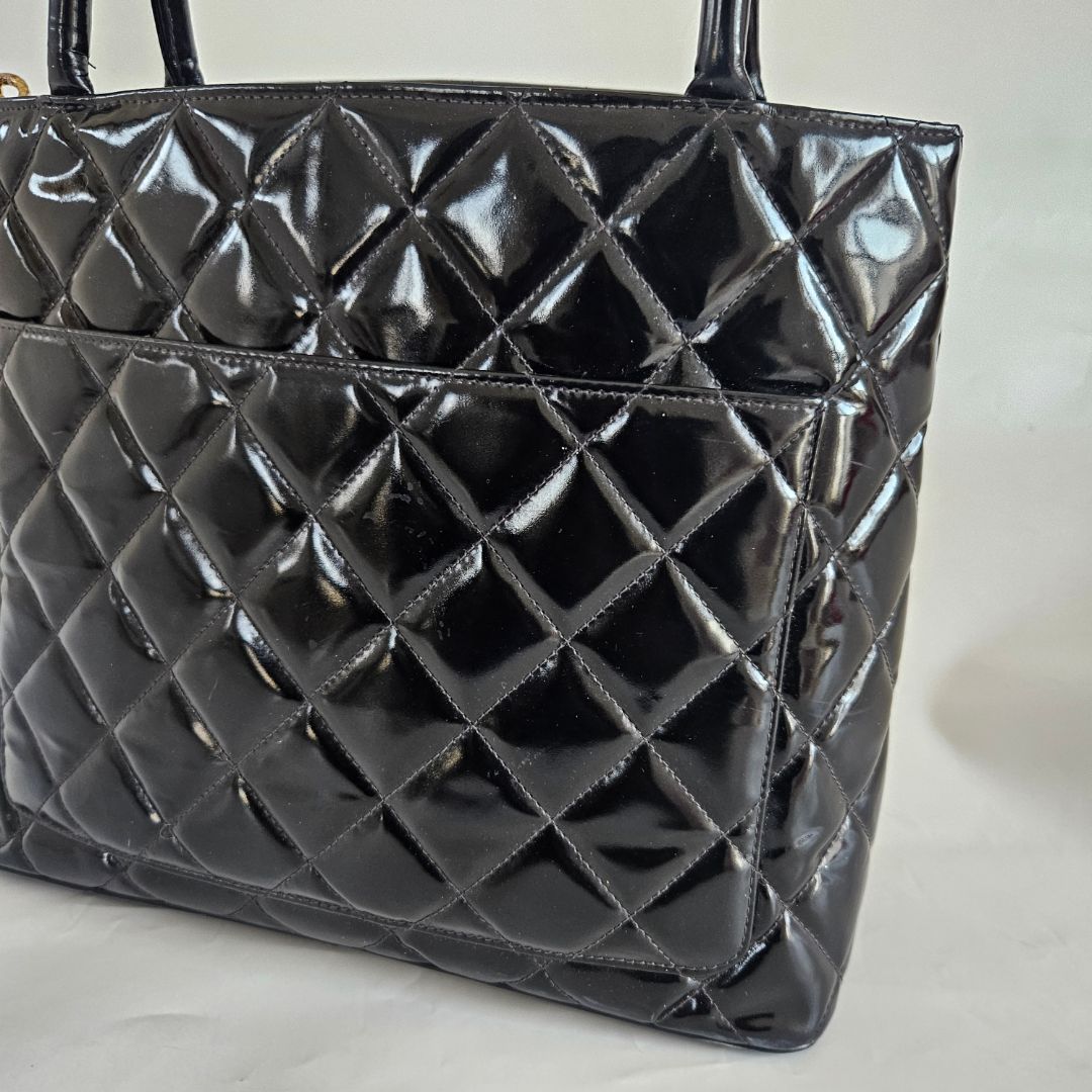 Chanel Madellion Patent Leather Vintage