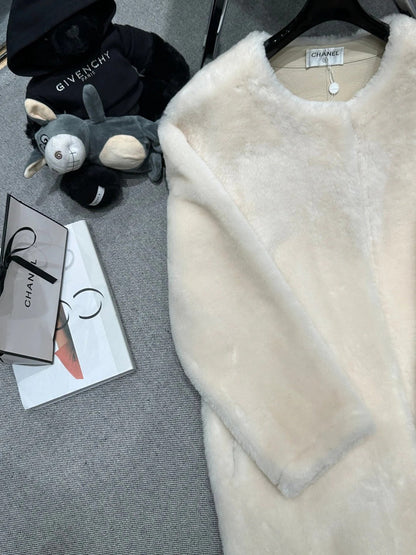 CHANEL 25S SHEEP FUR COAT 506