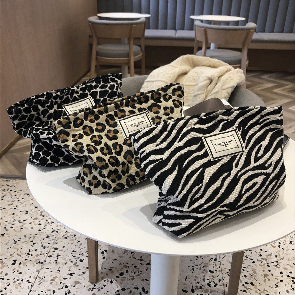 Leopard Print Large Capacity Makeup Bag