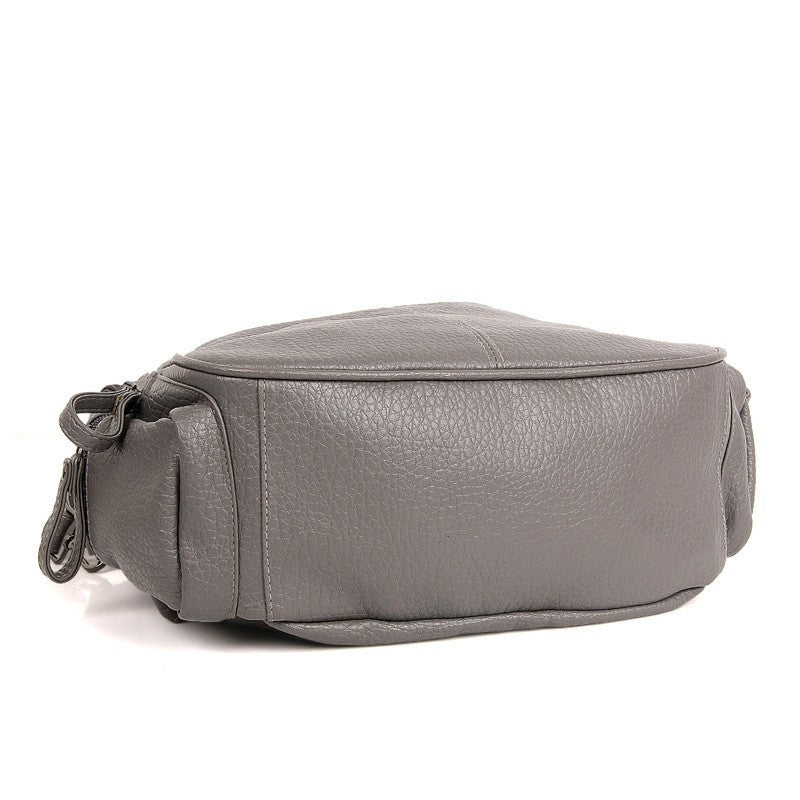 Plain Large Capacity Riveted Shoulders Bag