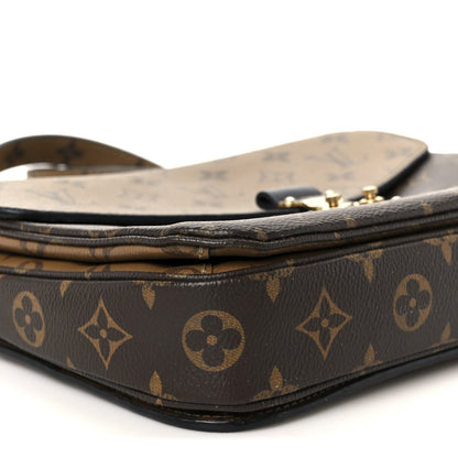 Reverse Monogram Pochette Metis