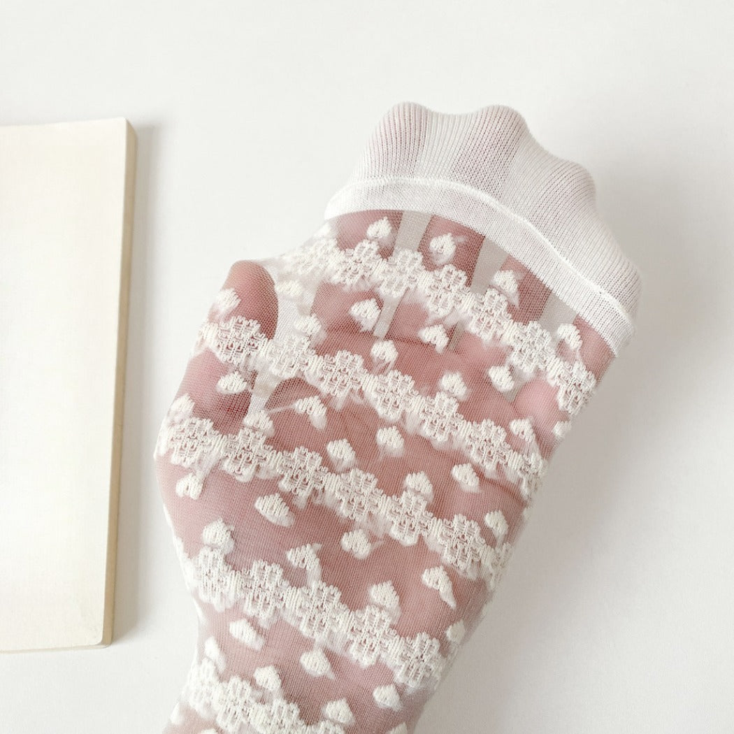 Rufia - Delicate Lace Ankle Socks with White Beads