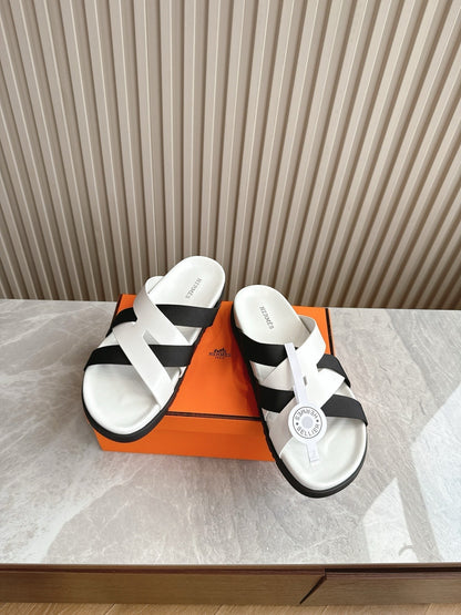 HM Kazimir Sandal White Black Lamb Leather Cloth 312839
