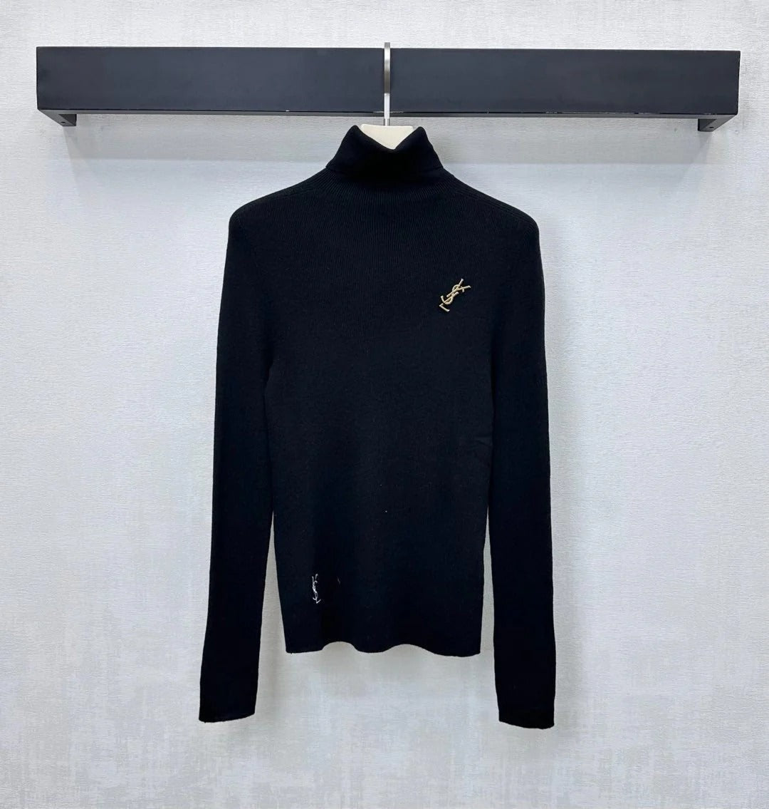 YSL 25S HIGH-NECK SWEATER STYLE 39