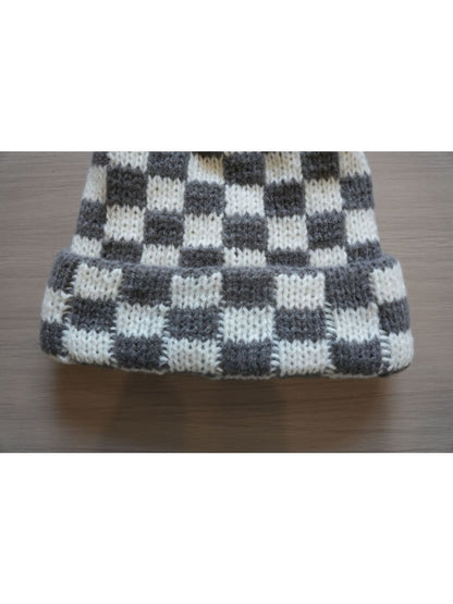 Haila - Winter Checkered Knitted Beanie