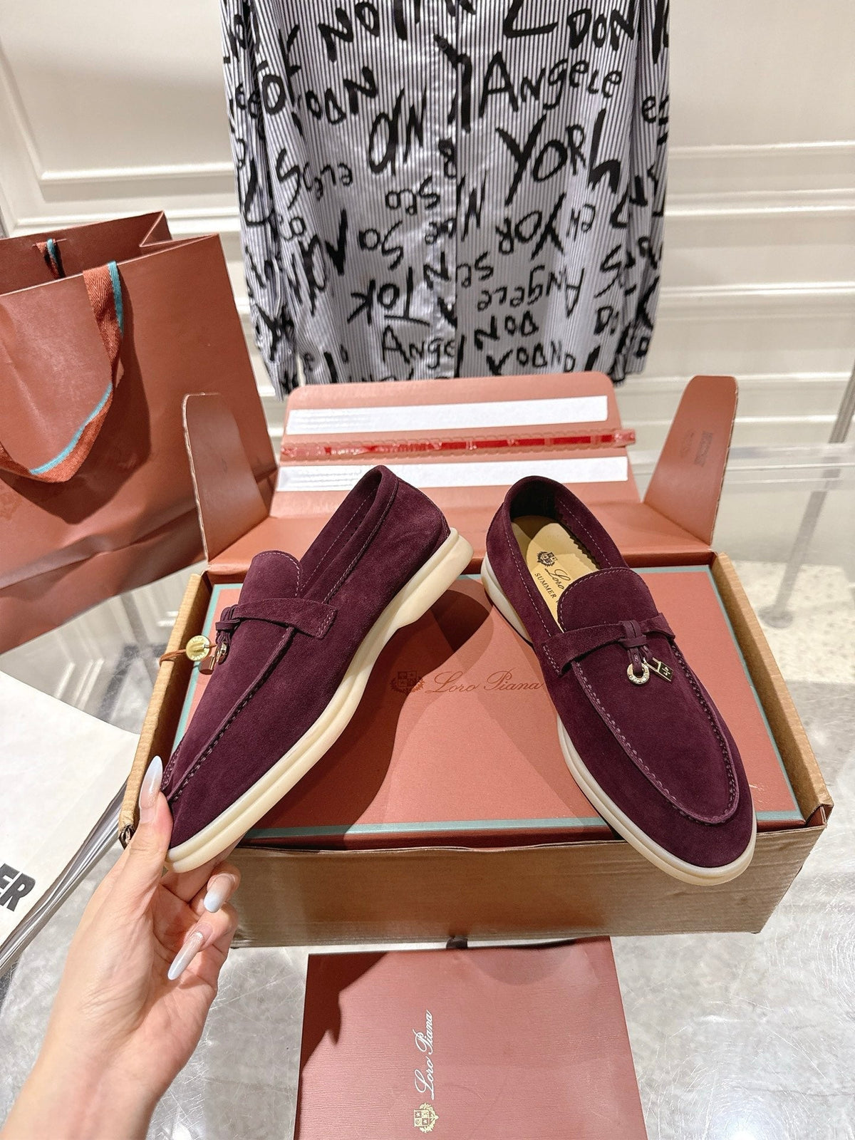 LP Summer Charms Walk Loafers Burgundy Suede 565853
