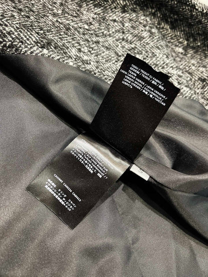 YSL 25S COAT STYLE 106
