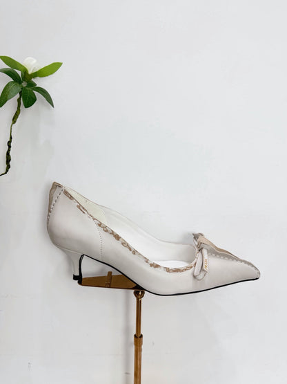 PRA 26SS Pump 55 Ivory Beige Cowhide 592406