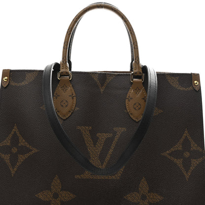 Reverse Monogram Giant Onthego MM