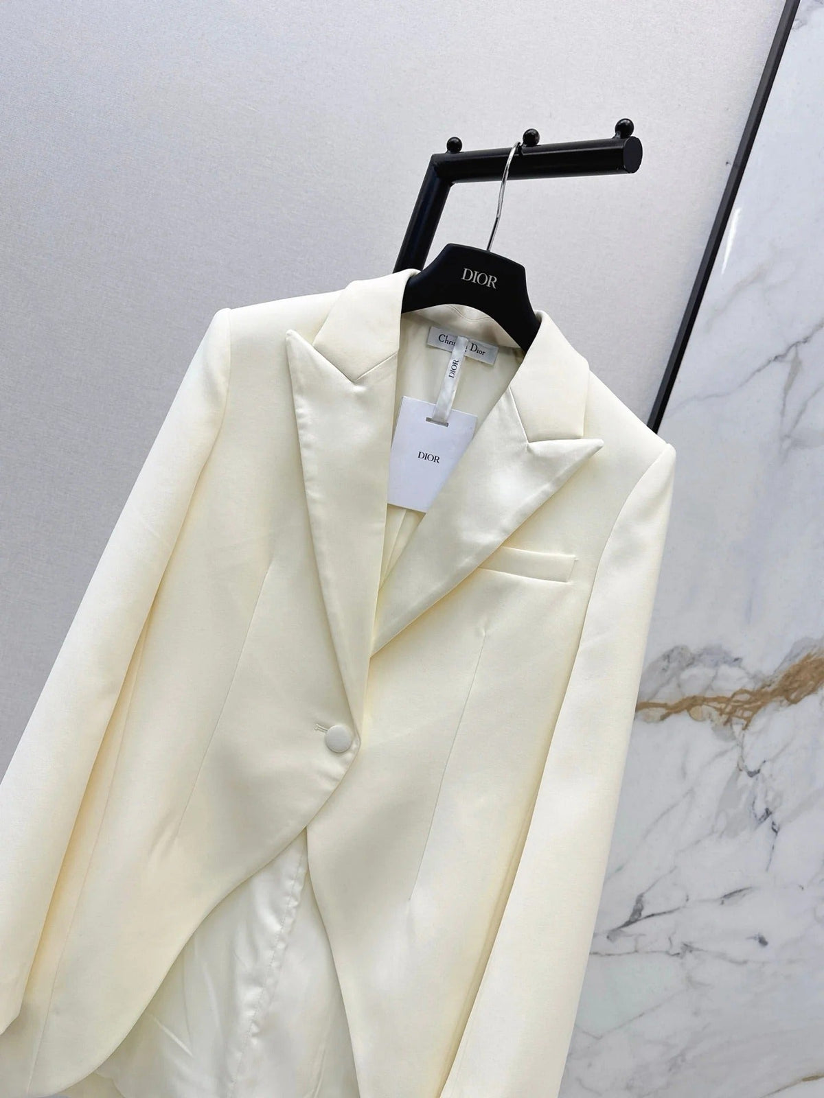 DIOR 25S TAILCOAT 610