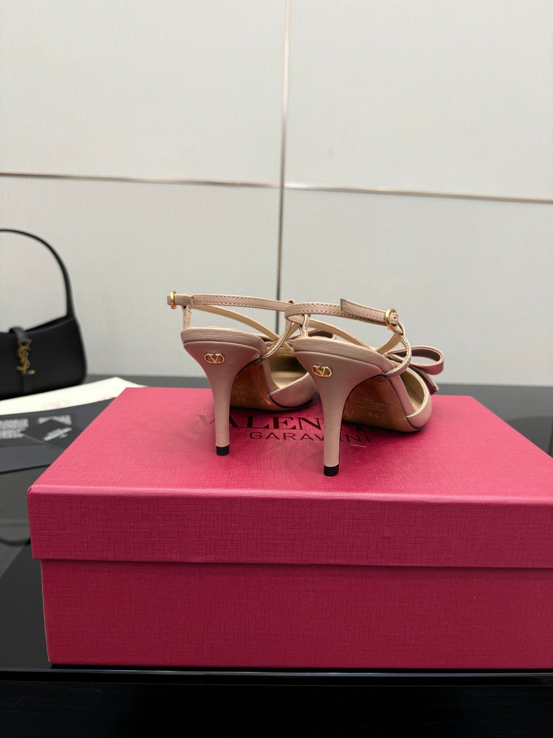 VT Bowow Slingback Pumps 85mm Pink Leather