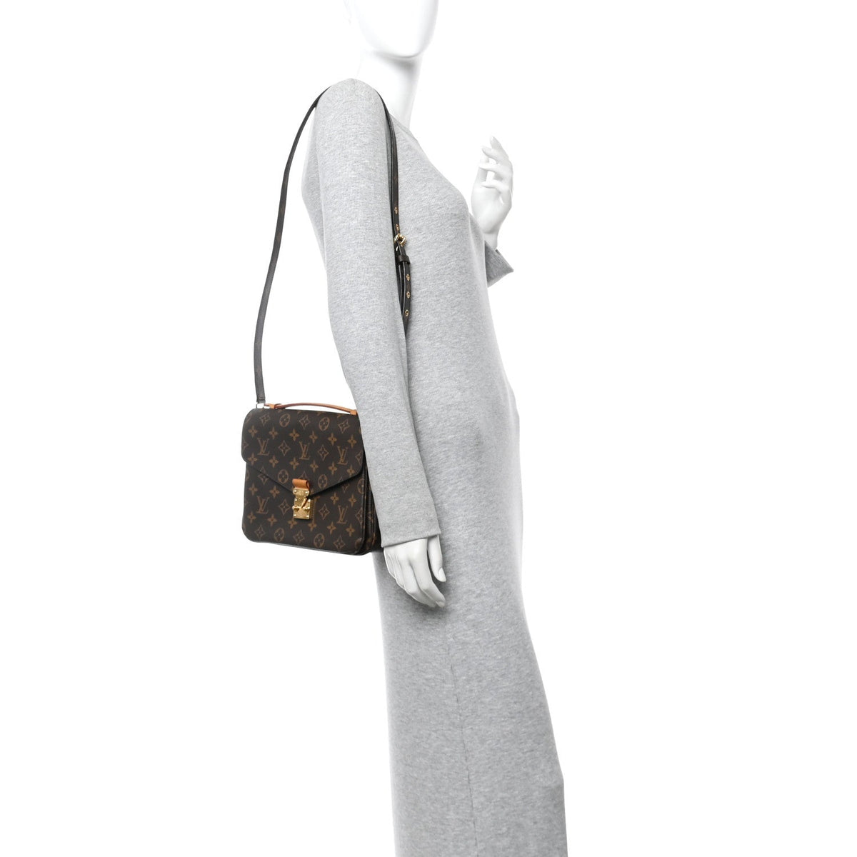 Monogram Pochette Metis
