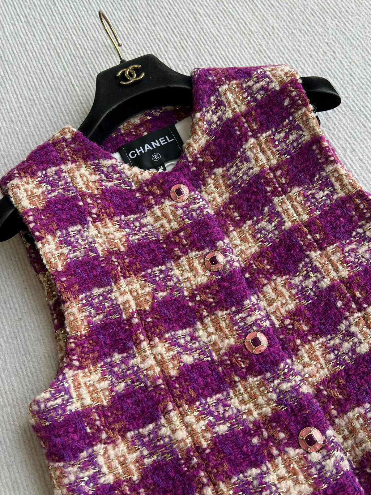 Chanel 2025 Plaid Tweed Vest Jacket Puprle Wool Polyester 325378