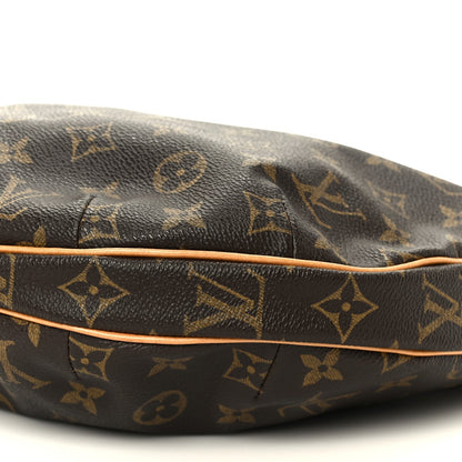 Monogram Croissant MM