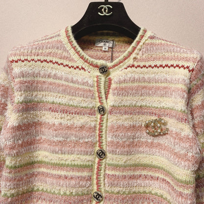 Chanel 25 Cardigan Multicolor Wool 316125