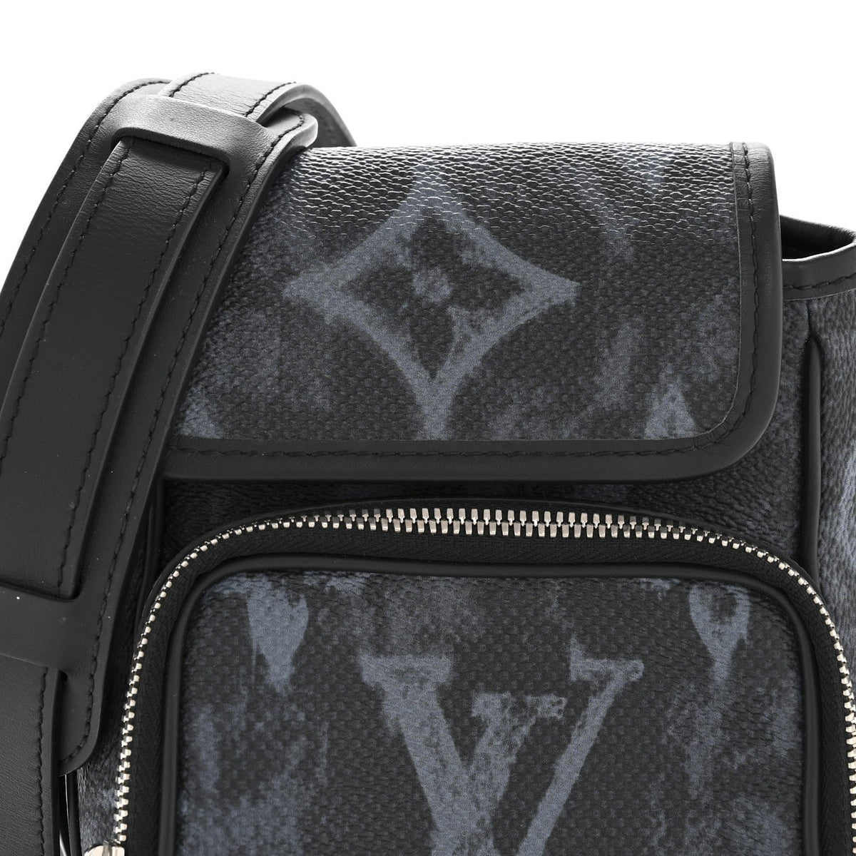 Monogram Pastel Nano Amazone Messenger Black