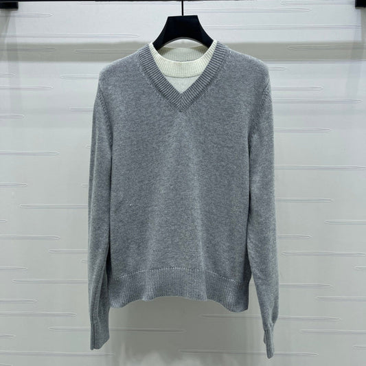 CC 26s Crew Neck Color-Blocked Faux Two-Piece Sweater Cashemere 344154
