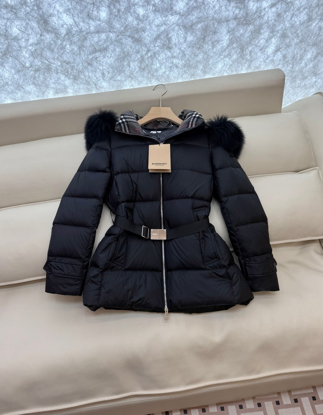 Burberry 25 Fur Collar Plaid Slim-fit Black Jacket Polyester Down