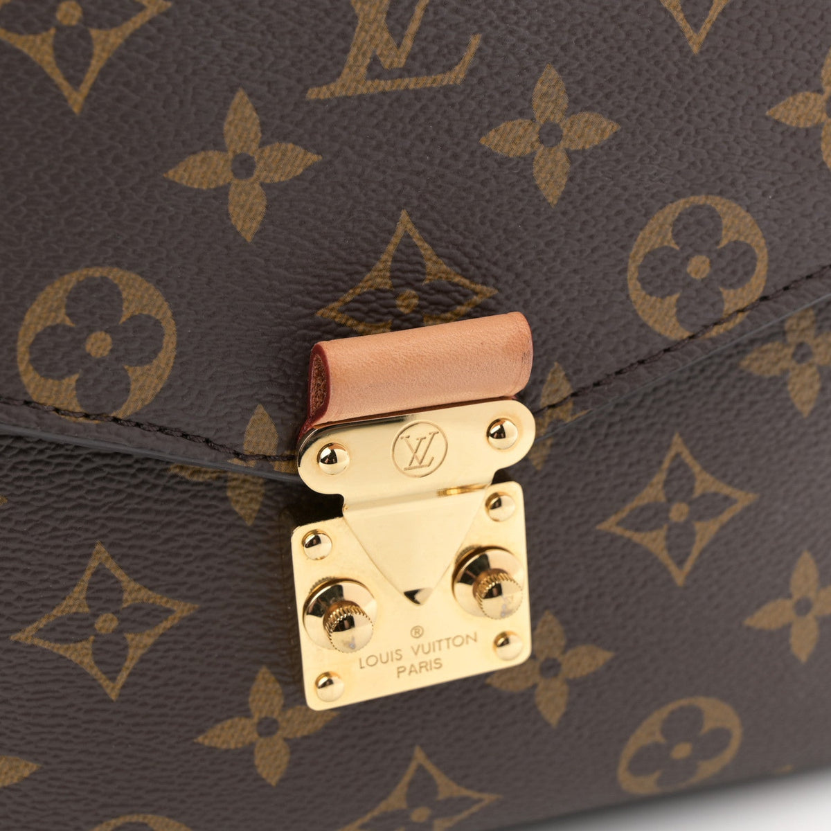 Monogram Pochette Metis