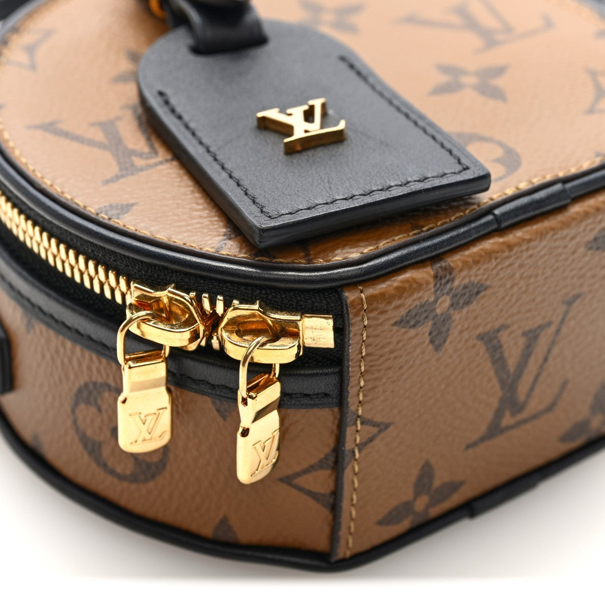 Reverse Monogram Mini Boite Chapeau