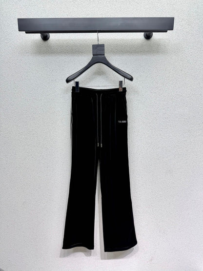 MIUMIU VELVET SET STYLE 729