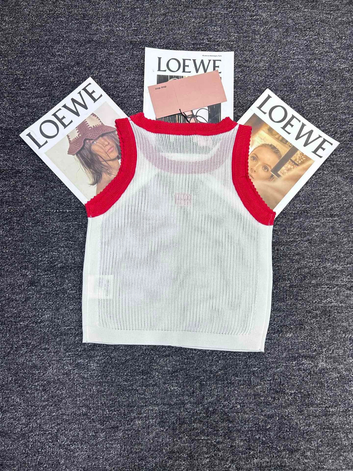 MIUMIU SLEEVELESS TOP STYLE 635