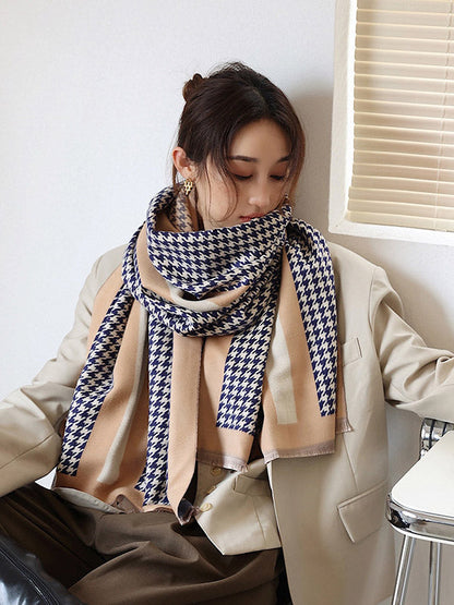 Urban Vintage Imitated Cashmere Houndstooth Shawl Scarf