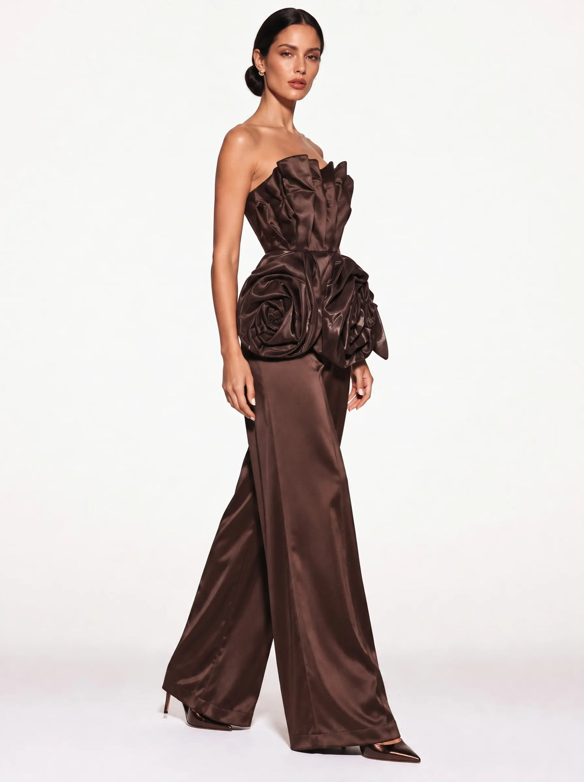 Annabelle Sculptural Pleated Strapless Top In Coffee