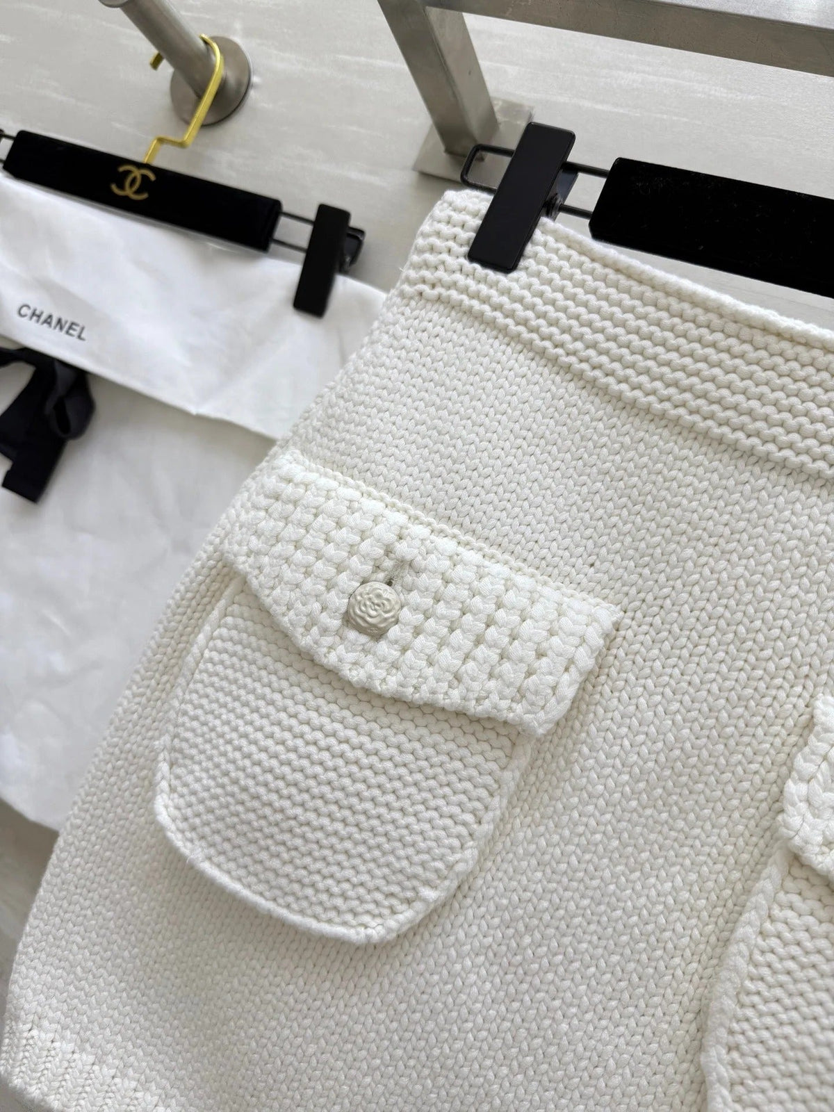 CHANEL 25S MINI SKIRT STYLE 239