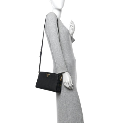 City Calf Esplanade Shoulder Bag Black