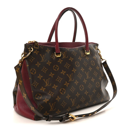 Monogram Pallas Raisin