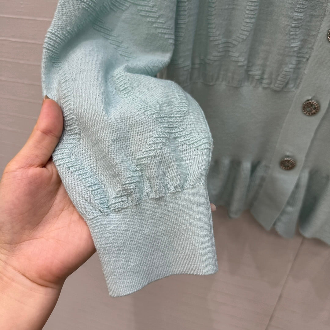 HM 25 Cardigan Light Turquoise Wool 02662