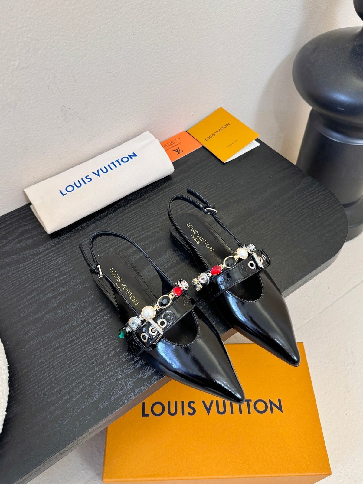 LV Vibe Slingback Flat Black Patent Leather 580337