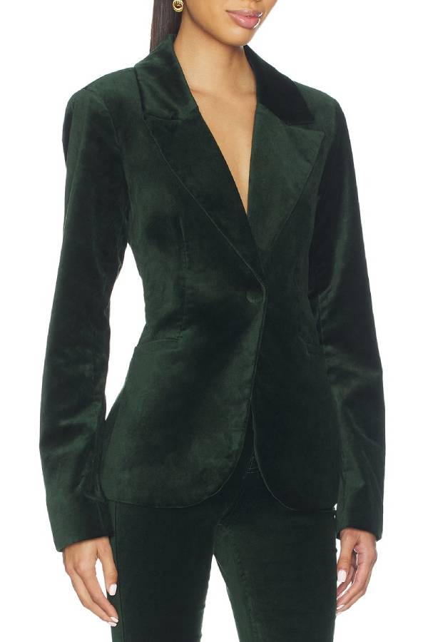 SCULPTED suit
