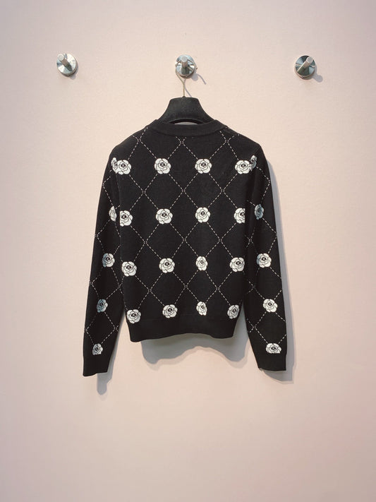 CC 25 Cardigan Black With Flowers Wool 293386