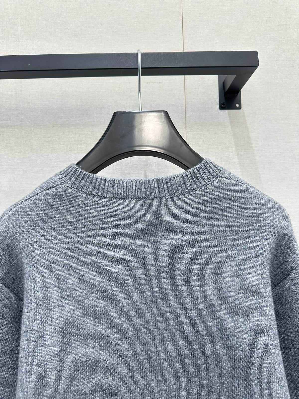 Celin Embroidered Crew Neck Sweater Grey Wool 346098