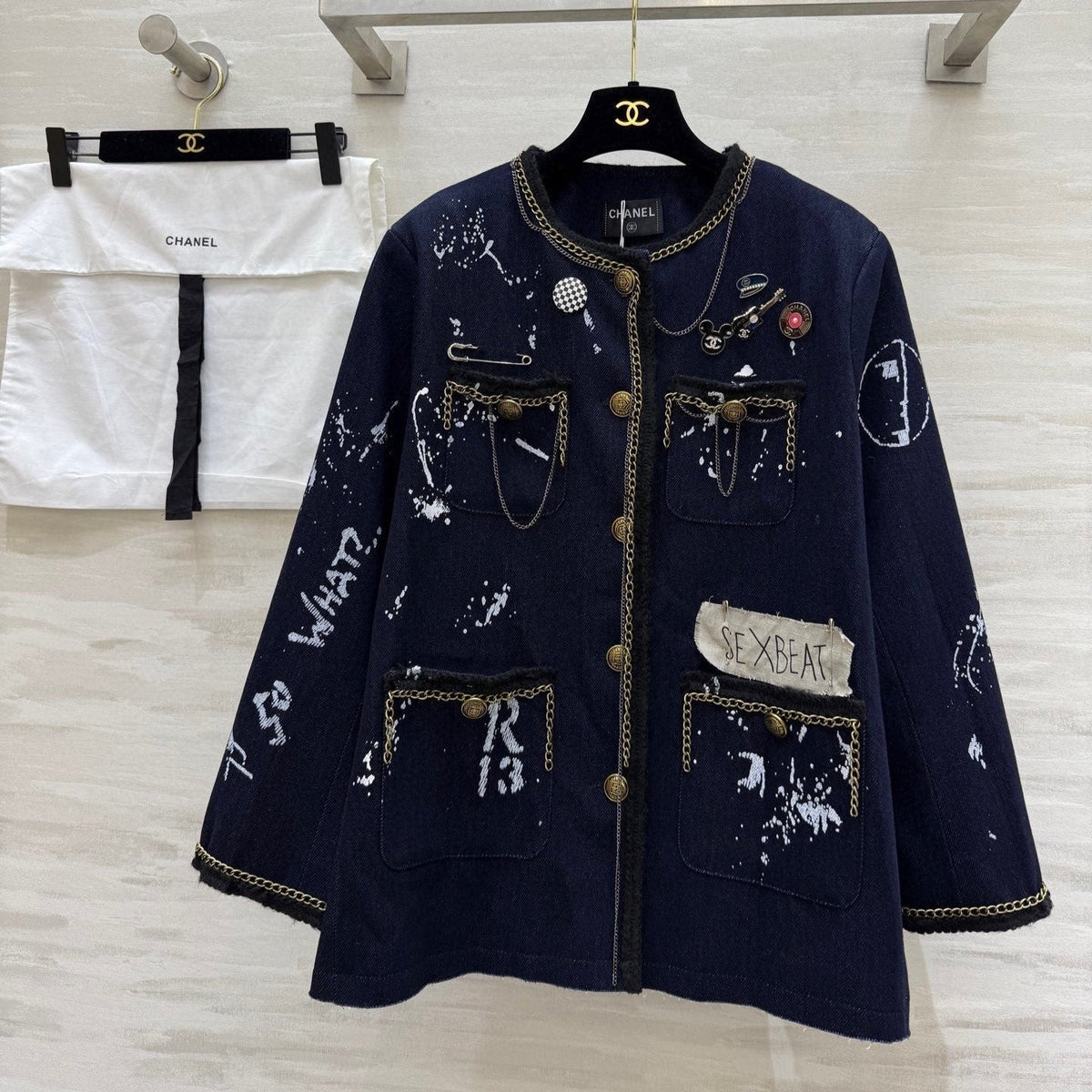 CHANEL 25S COAT STYLE 236