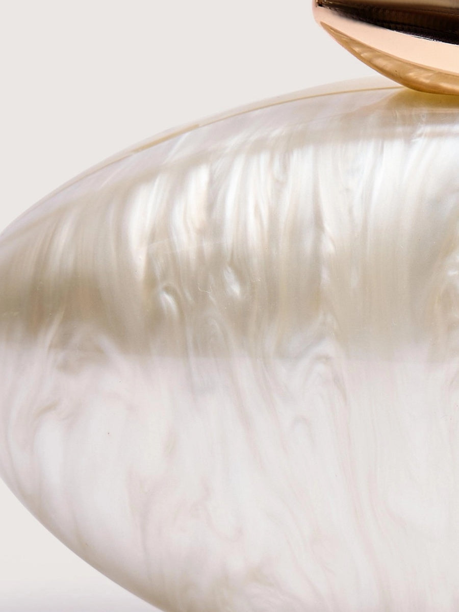 Zoe Shell-Shape Resin Clutch
