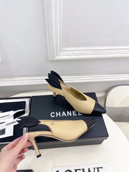 CC 26 SS Open-Back Sandals 7.5cm Beige Black Calfskin 586933