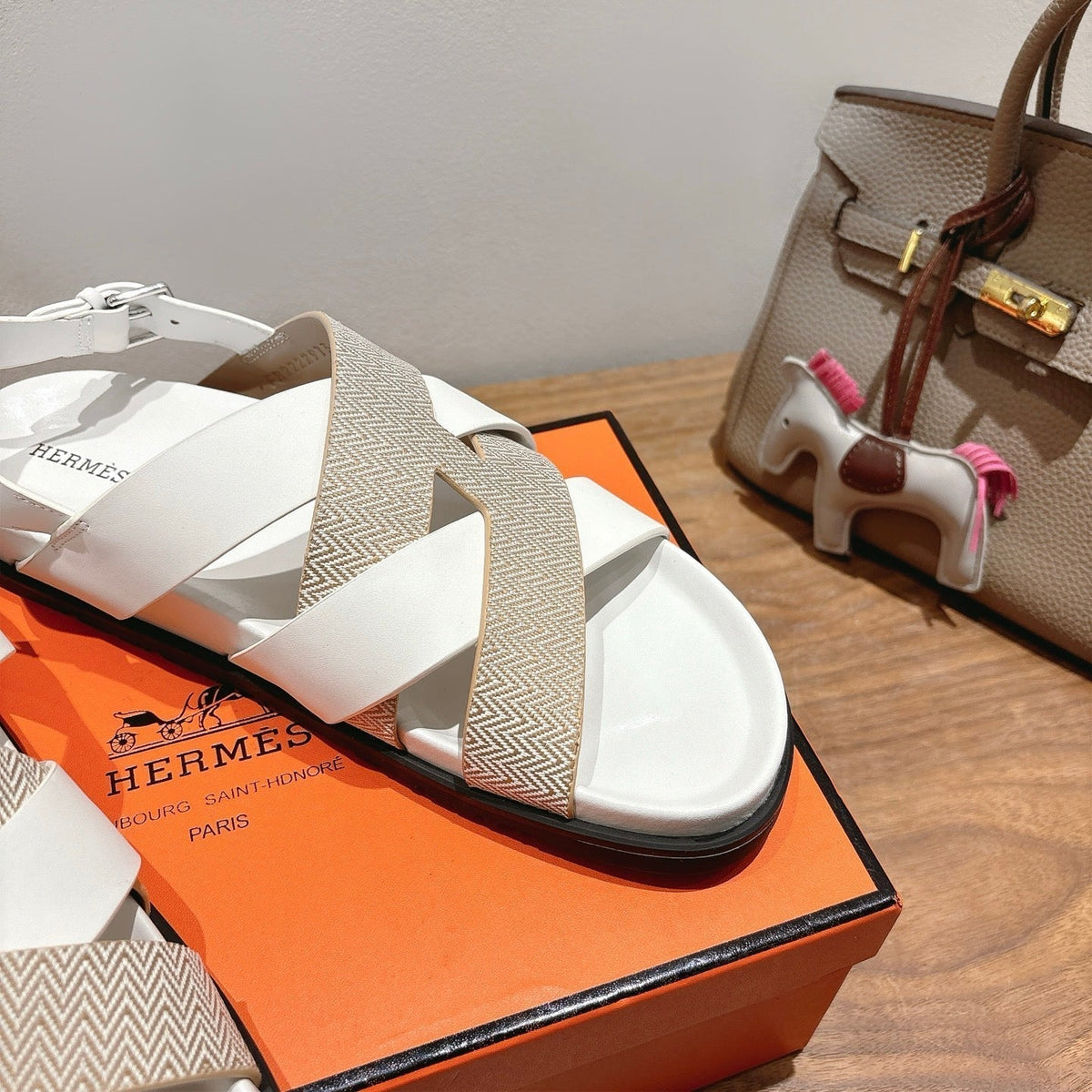 HM 25 Heracles Sandal White Calfskin Nude Canvas