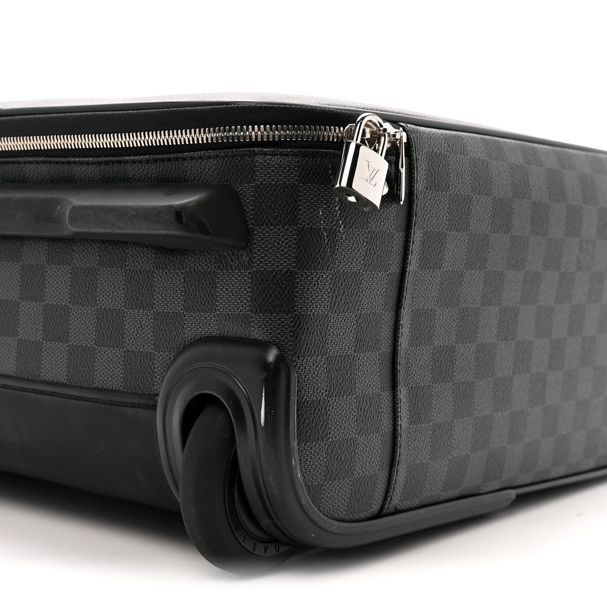 Damier Graphite Pegase 45