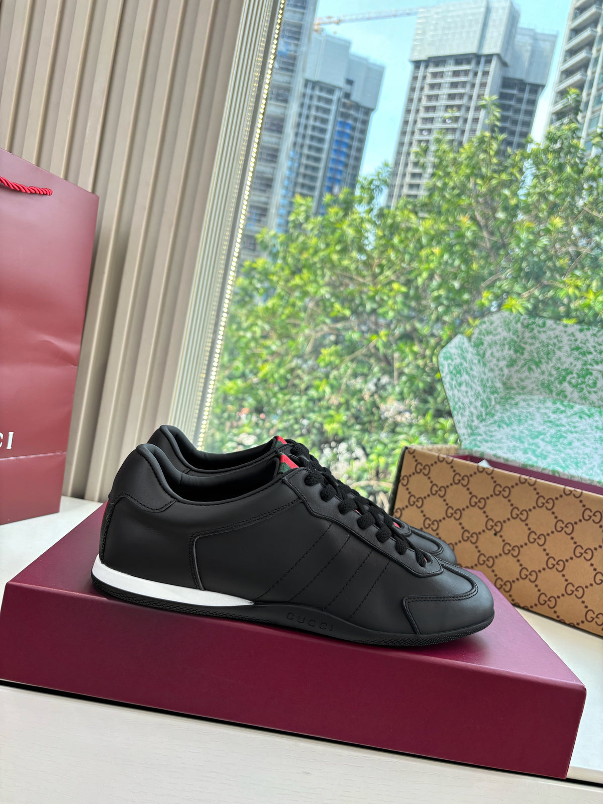 Gucci Shift Damensneaker Varianten Schwarzes Black Leder 506842