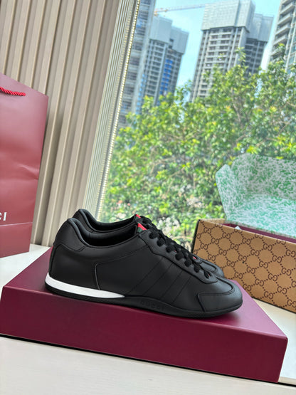 Gucci Shift Damensneaker Varianten Schwarzes Black Leder 506842