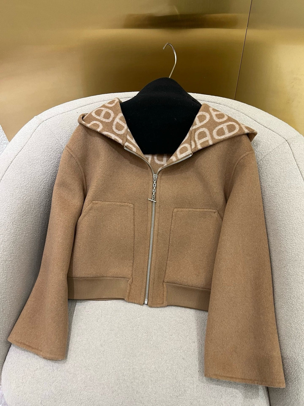 HM 25 Classic Pig Nose Monogram Hooded Coat Brown Cashmere 305170