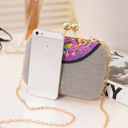 New Embroidered Women'S Bag Ethnic Style One Shoulder Cross Over Mobile Phone Bag Trend One Shoulder Cross Over Small Bag