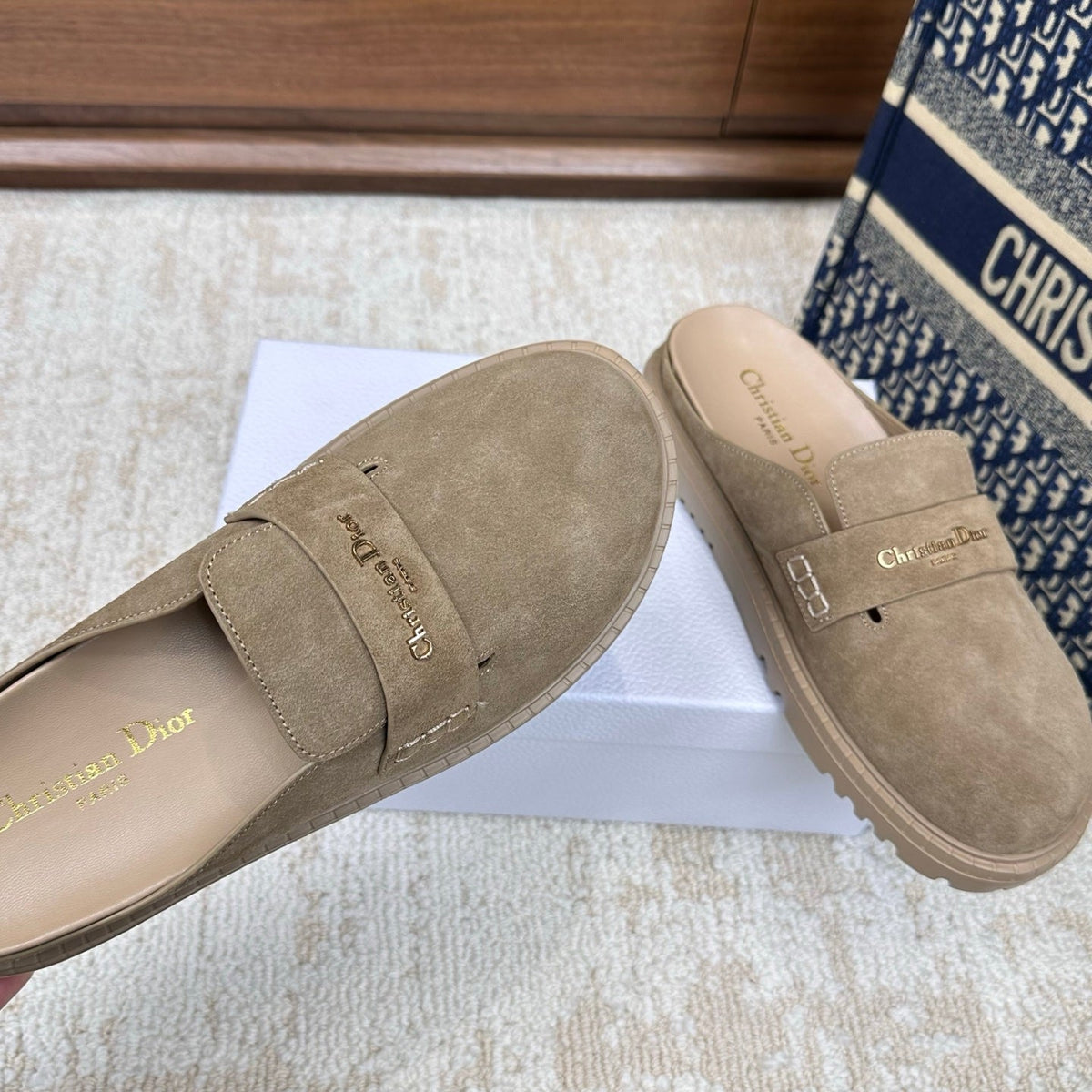 CD Boy Mules Full Beige Suede