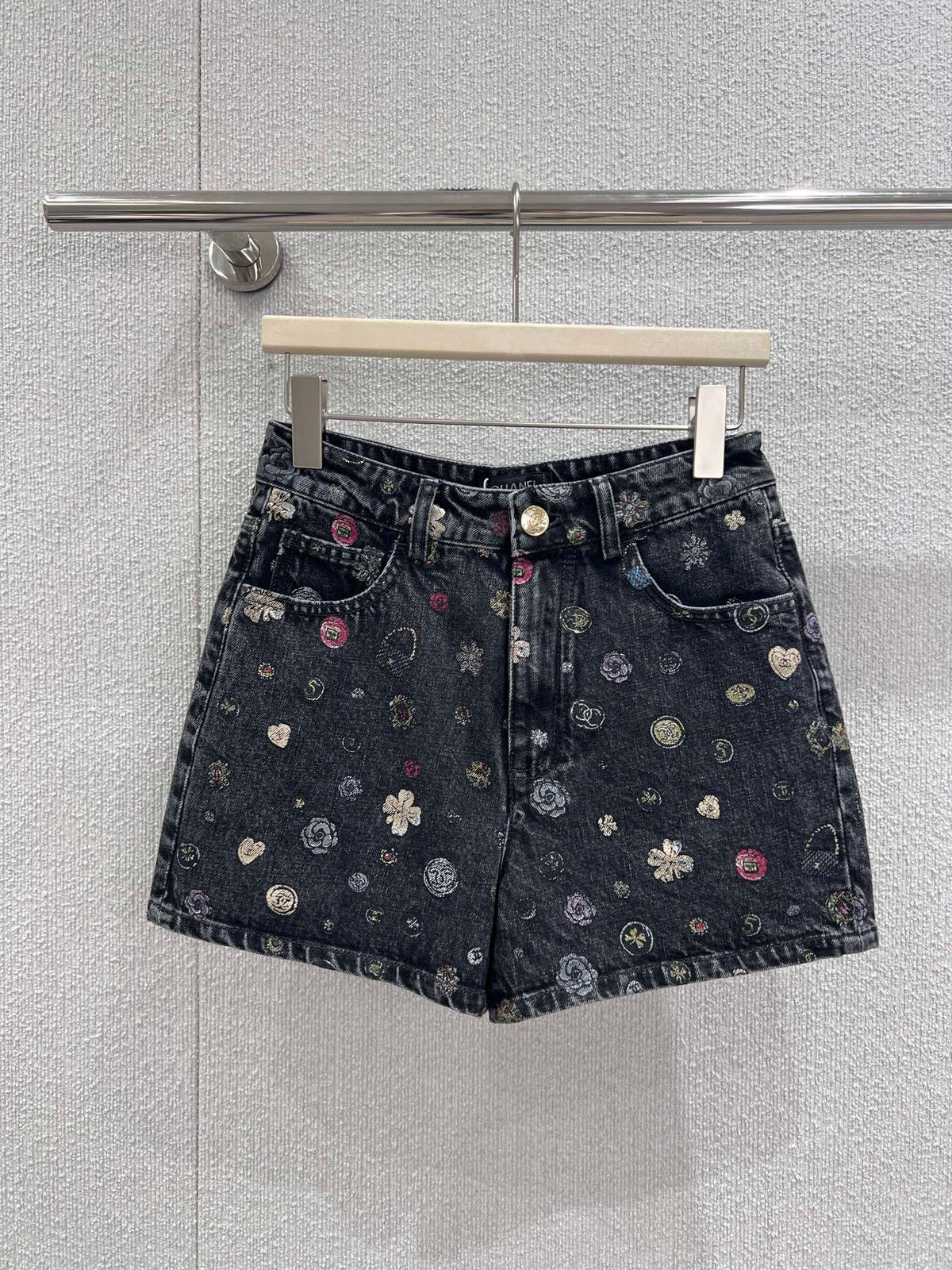 CC 25 Flower Jean Shorts Dark Gray Cotton
