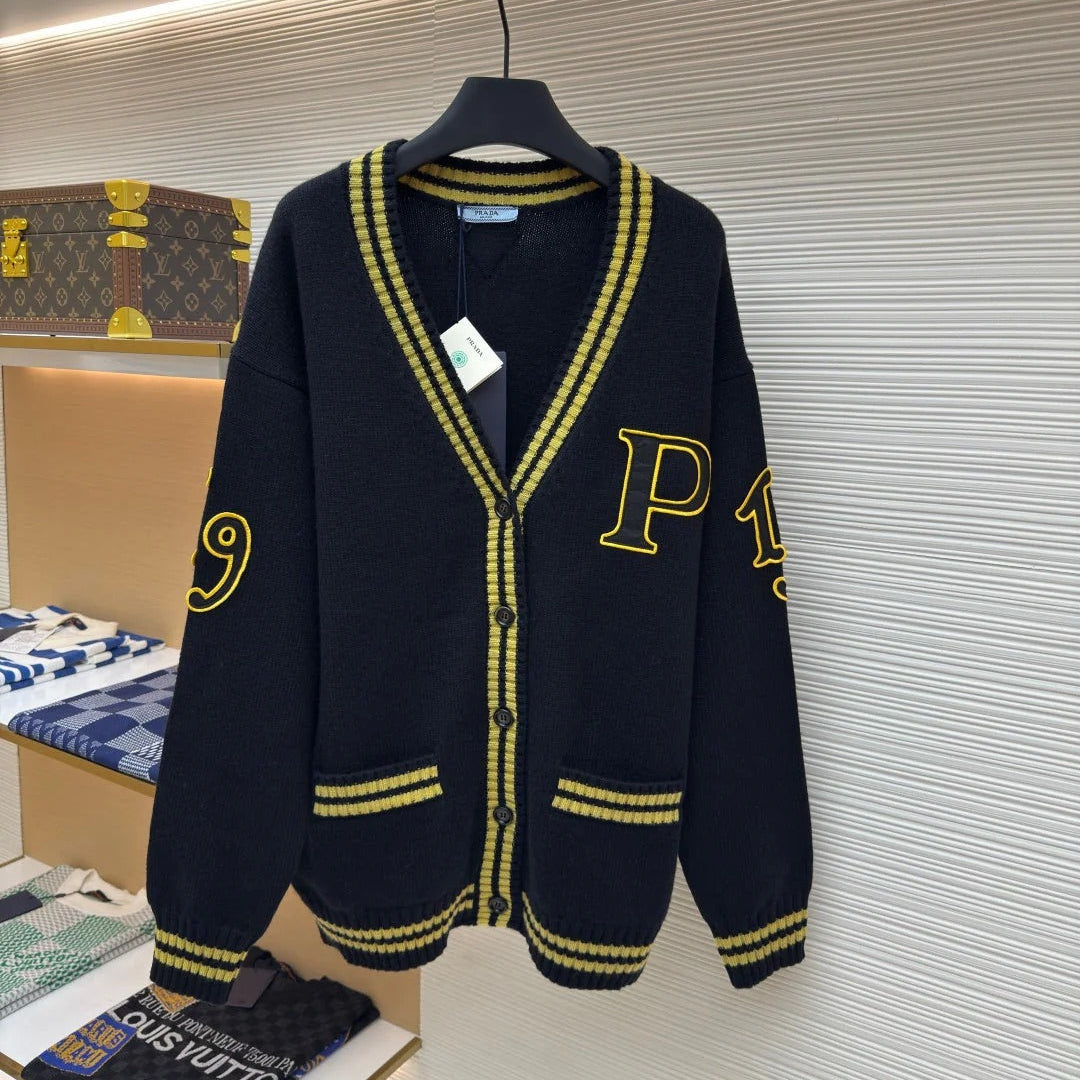 PRADA 25S CARDIGAN 541