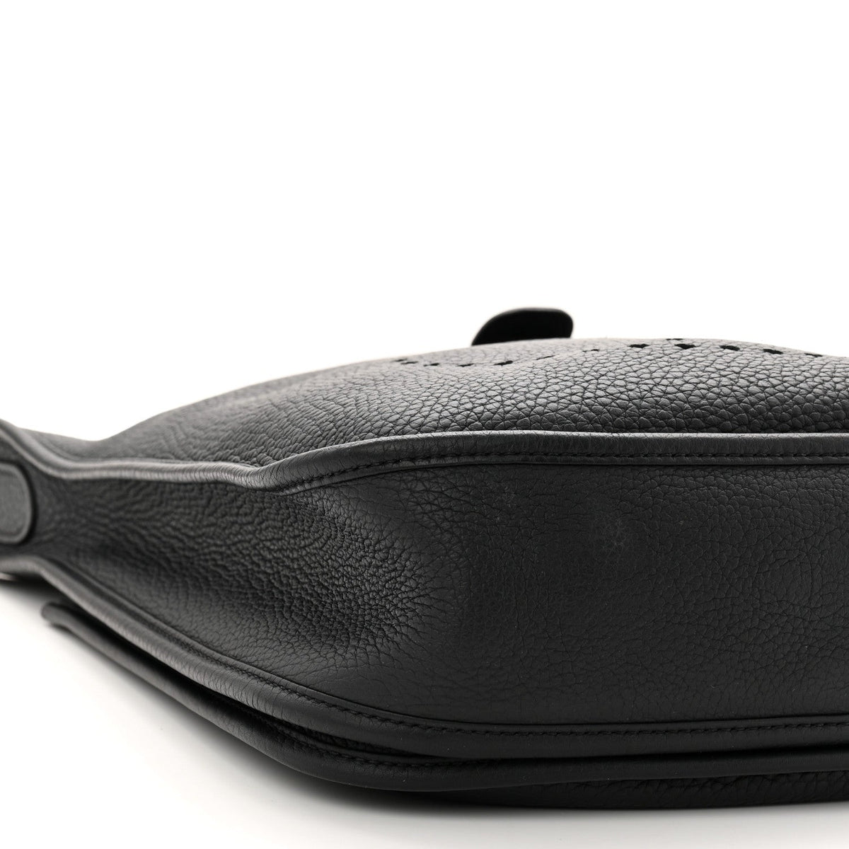 Taurillon Clemence Evelyne III PM Black