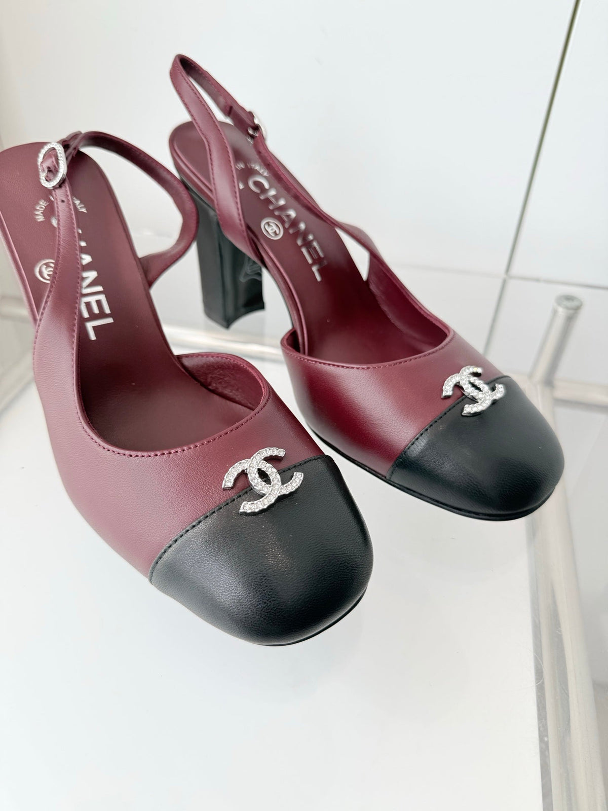 Chanel 26 High Heels Burgundy Black 90 in Lambskin 597386